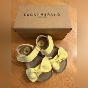 Lucky Brand Kids Yellow Sandals